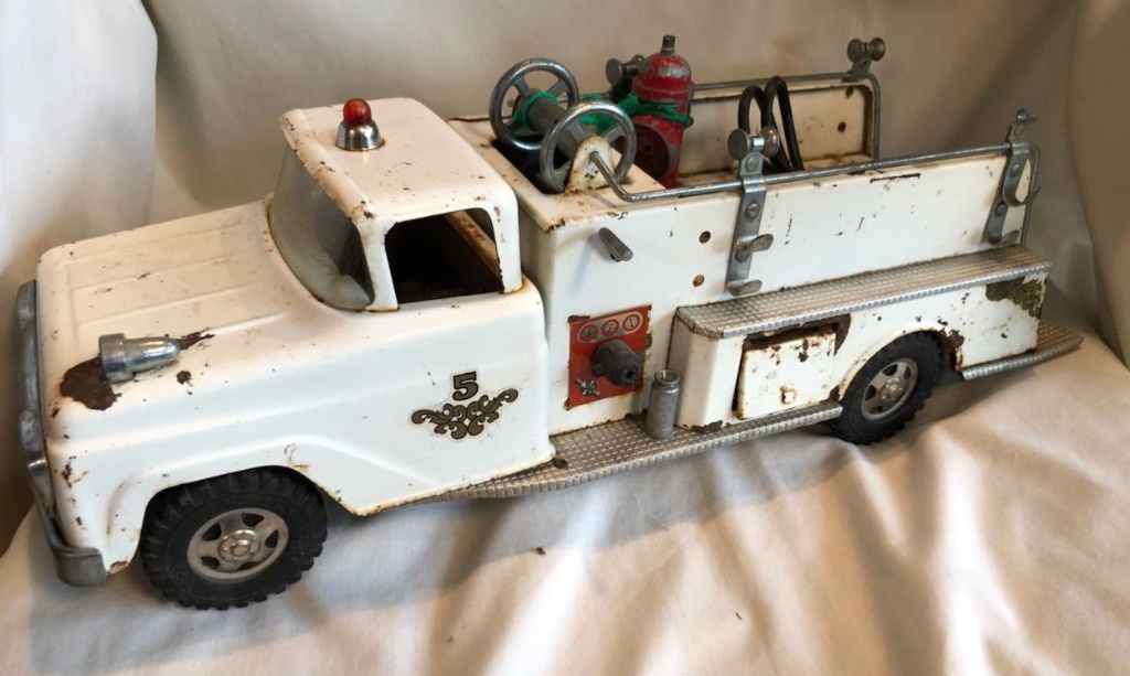metal fire truck toy tonka