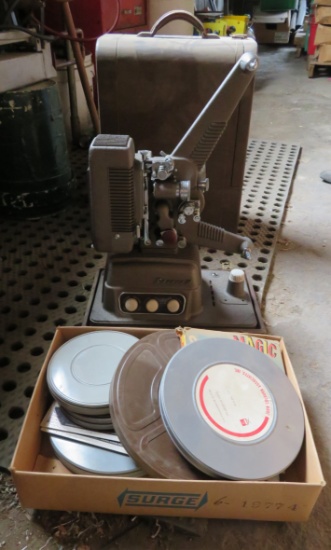 VINTAGE REVERE 16 mm SOUND PROJECTOR