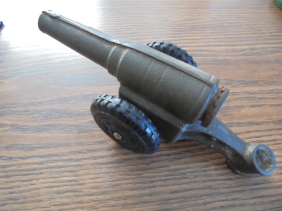 OLD CAST IRON CANNON FOR PARTS