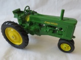 JOHN DEERE 60 TRACTOR