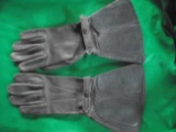 VINTAGE BLACK LEATHER MOTORCYCLE GAUNTLETS OR LONG GLOVES