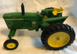 JOHN DEERE 3020 DIESEL - WIDE FRONT