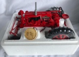 FARMALL F-20 PRECISION SERIES TRACTOR