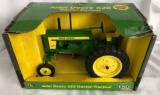 JOHN DEERE 620 TRACTOR -- 1/16TH SCALE BY ERTL