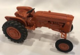 ALLIS-CHALMERS PLASTIC ALLIS-CHALMERS TOY TRACTOR - 1/16 SCALE