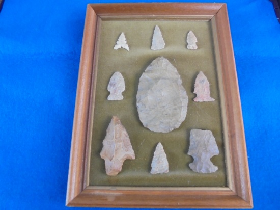 FRAMED DISPLAY OF "8 ARROW HEADS" & "SPEAR POINT"