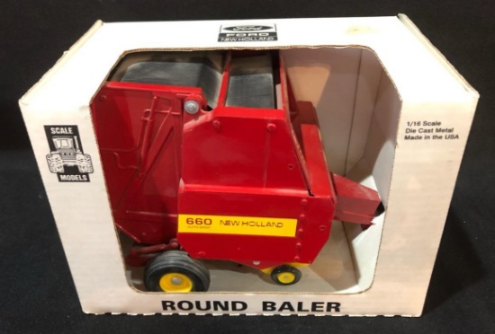 NEW HOLLAND 660 AUTO-WRAP ROUND BALER - 1/16 SCALE BY SCALE MODELS