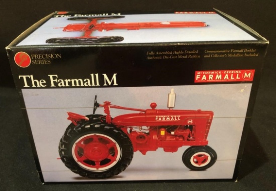 FARMALL M - PRECISION SERIES BY ERTL