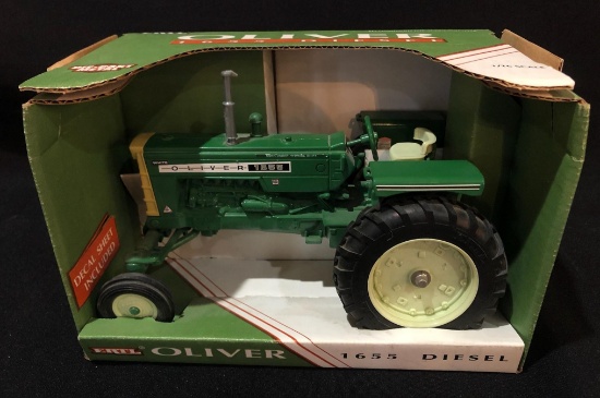 OLIVER 1655 DIESEL TRACTOR -- ERTL 1/16 SCALE - NIB