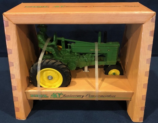 JOHN DEERE "A" WITH MAN - 40TH ANNIVERSARY COMMEMORATIVE TRACTOR