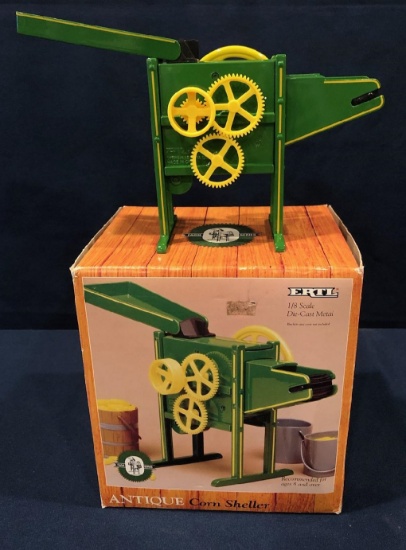 ANTIQUE CORN SHELLER - 1/8 SCALE BY ERTL