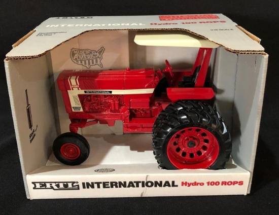 INTERNATIONAL HYRDO 100 WITH ROPS - SPECIAL EDITION - NEW IN BOX