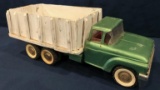 STRUCTO TOYS GREEN TRUCK WITH WOODEN BOX