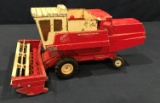 INTERNATIONAL HARVESTOR HYDROSTATIC COMBINE