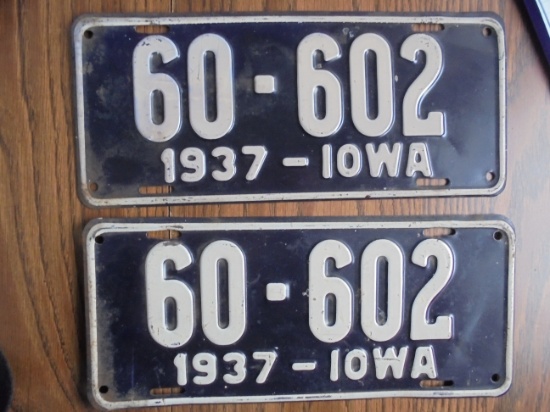 1937 SET OF LICENSE PLATES FROM IOWA "60-602"