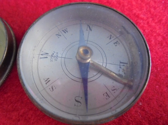 ANTIQUE BRASS POCKET COMPASS MADE IN FRANCE-WORKING CONDITION