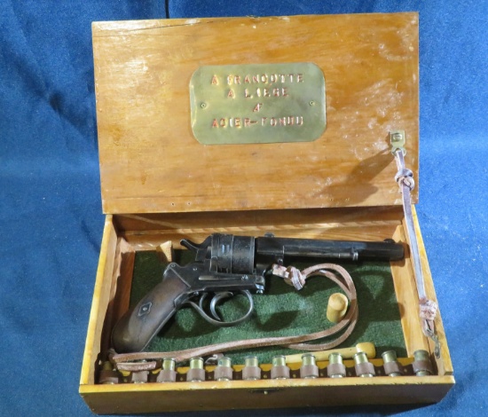 A Francotte A Liege Acier-Fondu 6 Shot Revolver in Case