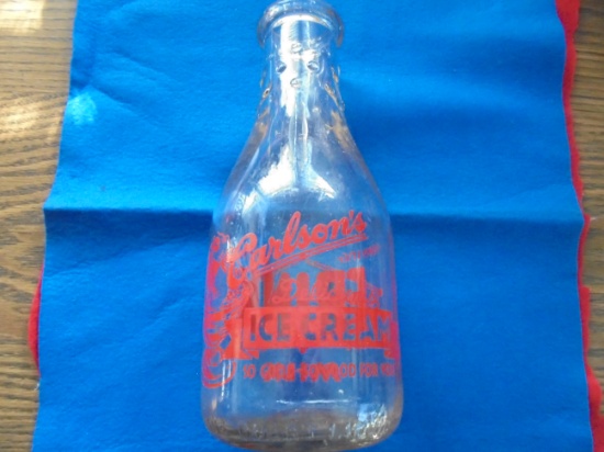 OLD ADVERTISING MILK BOTTLE "CARLSON'S" OF DENVER