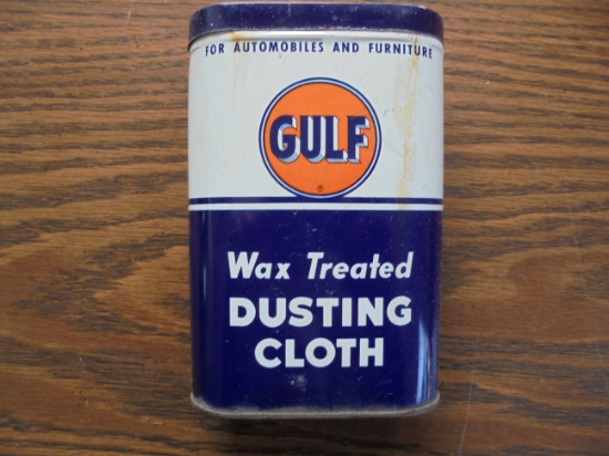 OLD "GULF" AUTOMOBILE DUSTING CLOTH ADVERTISING TIN-QUITE NICE
