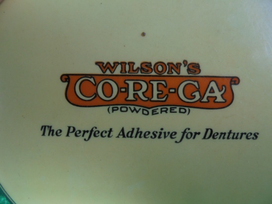 1924 WILSON'S "COR-RE-CA" ROUND ADVERTISING BRUSH
