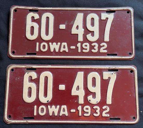 SET OF 1932 IOWA PLATES