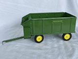 JOHN DEERE CHUCK WAGON