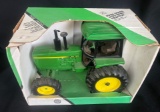 JOHN DEERE 4455 MFWD TRACTOR - 1/16 SCALE BY ERTL