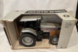WHITE 6195 - 1/16 SCALE TOY TRACTOR