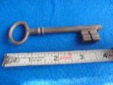 LARGE OLD KEY---4 INCHES---VERY NICE