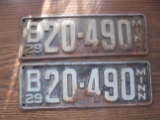 SET OF 1929 MINNESOTA LICENSE PLATE == MATCHING