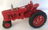 MCCORMICK FARMALL H NARROW FRONT TRACTOR -1/16 SCALE BY ERTL