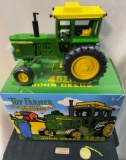 JOHN DEERE 4520 - TOY FARMER - 2001 NATIONAL FARM TOY SHOW TRACTOR