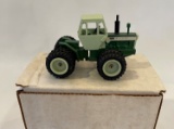 OLVER 2455  4 X 4 -- 1/64 TOY TRACTOR