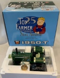 OLIVER 1950-T 2002 NATIONAL TOY SHOW COLLECTOR EDITION