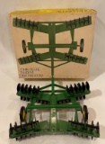 JOHN DEERE TANDEM DISK HARROW - NIB