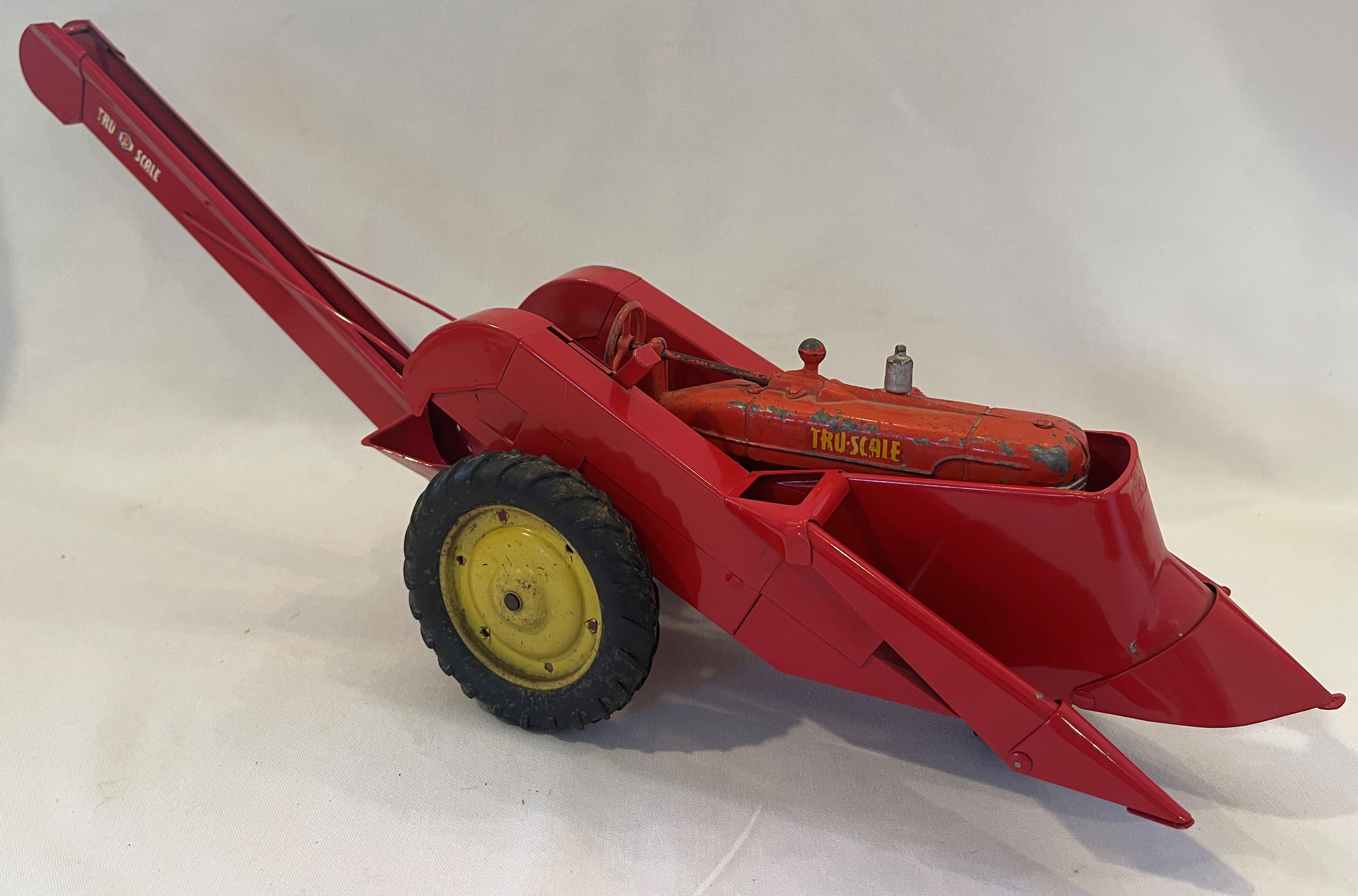 TRU-SCALE TRACTOR MOUNTED CORN PICKER Proxibid