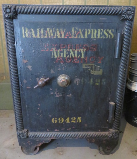 Railway Express Agency - Railroad Safe