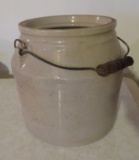 Crock Pot w/ Handle