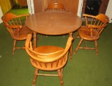 Round Wood Table w/ Four Chairs & Three Leaves