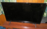 LG Flatscreen TV -- 32 Inch