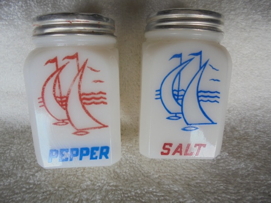 VINTAGE MILK GLASS "SAIL SHIP" SALT AND PEPPER SET