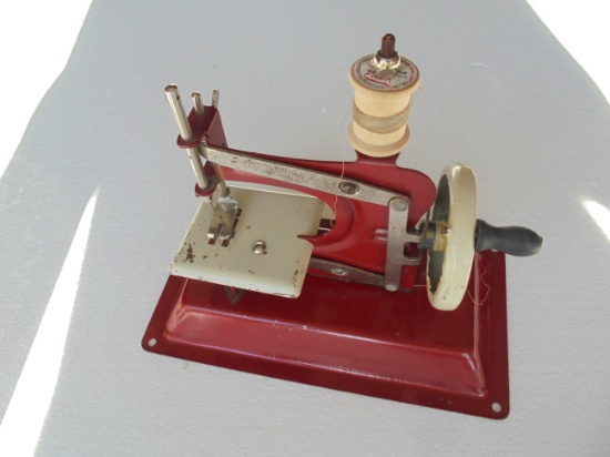 OLD METAL CHILDS SEWING MACHINE-HAND CRANK TYPE