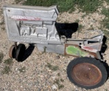 INTERNATONAL PEDAL TRACTOR - FOR PARTS