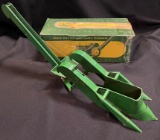 JOHN DEERE TOY CORN PICKER w/ ORIGINAL BOX