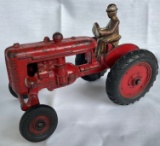 CULTI-VISION FARMALL A TRACTOR