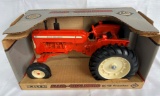 ALLIS CHALMERS D-19 TRACTOR