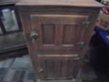 OLD OAK ICE BOX-GREAT SMALL SIZE
