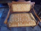OLD OAK VICTORIAN LOVE SEAT-GREAT FABRIC AND FINSIH