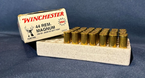 (35) Rds Winchester .44 Mag