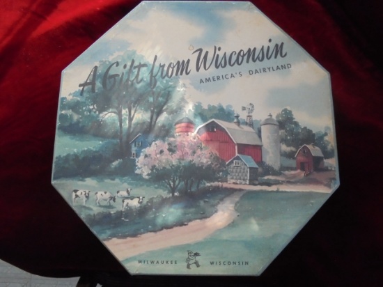 OLD "GIFT FROM WISCONSIN" 8 SIDES